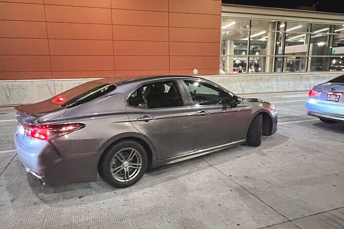 Private transfer from Salt Lake City Airport to Hotels - A Smooth Start: Private Transfer from Salt Lake City Airport to Your Hotel