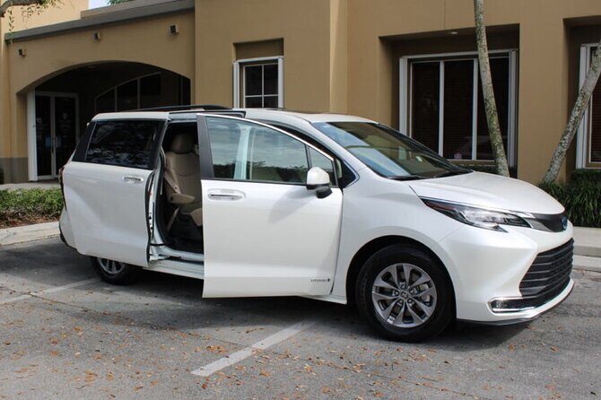 Private Transfer from Santo Domingo Airport to Punta Cana - The Journey from Santo Domingo to Punta Cana