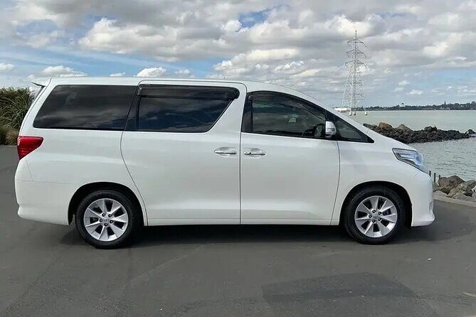 Private Transfer from Smith Cove Terminal to Seattle Airport SEA - The Booking Experience and What to Expect