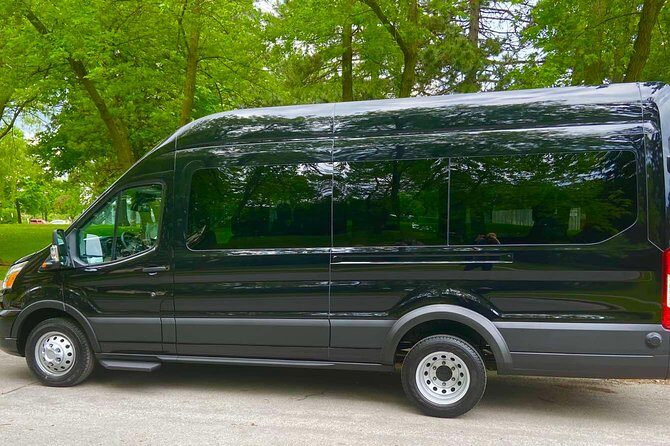 Private Transfer from Toronto City to Toronto Pearson Airport - What to Expect from the Service