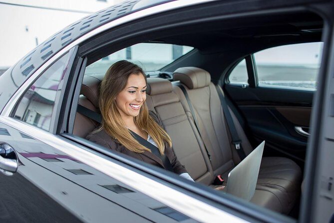 Private Transfer from Vancouver Airport (YVR) - Key Points