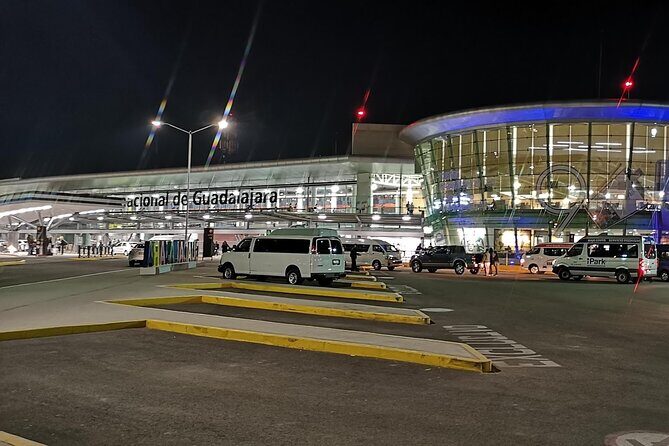 Private Transfer Guadalajara Redondo Airport - Who Should Book This Service?