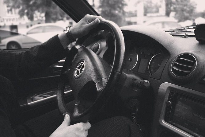 Private Transfer Honolulu Airport HNL to Waikiki by Sedan - The Experience: What You Can Expect