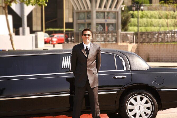 Private Transfer in a Luxury Vehicle to and/or from HOU and IAH - Arrival and Pickup Process