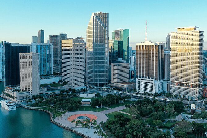 Private Transfer Miami Airport MIA or Port to Miami Hotel / Beach - Who Should Consider This Service?