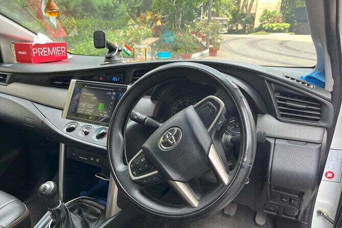 Private Transfer Mumbai Airport by Innova Crysta - What’s Included and What’s Not