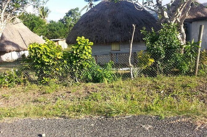 Private Transfer -Nadi Airport to Hideaway/Naviti/Warwick Hotels - An In-Depth Look at the Private Transfer Experience