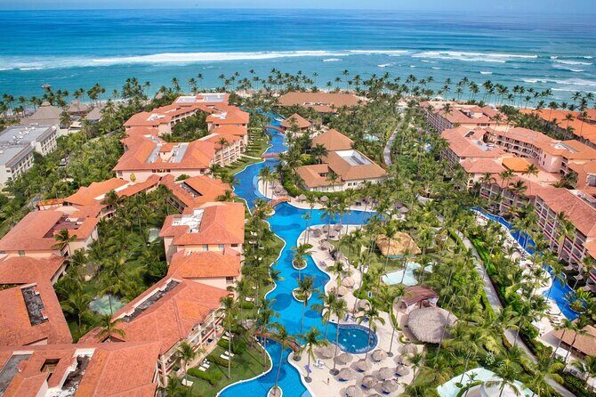 Private Transfer Punta Cana Airport to/from Majestic Colonial - The Journey: What to Expect