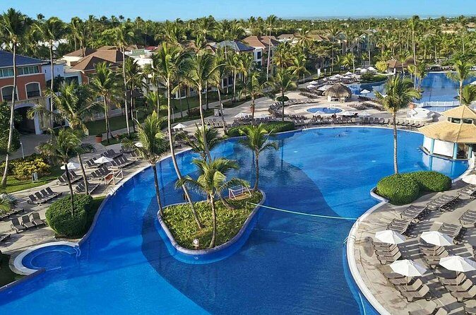 Private Transfer Punta Cana Airport to from Ocean Blue and Sand - Price and Value Analysis