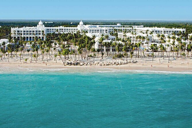 Private Transfer Punta Cana Airport to/from Riu Palace Bavaro - What to Expect from Your Punta Cana Private Transfer
