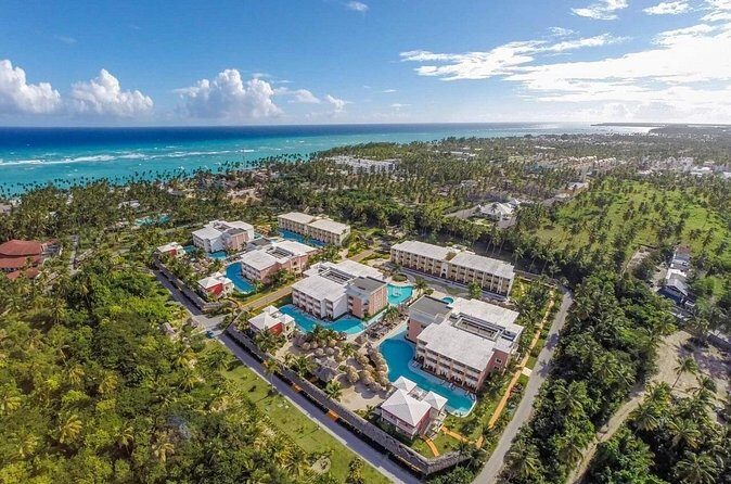 Private Transfer Punta Cana Airport to/from TRS Turquesa - Who Would Benefit Most?