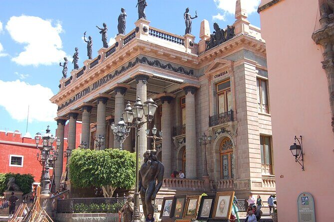 Private Transfer San Miguel de Allende-Guanajuato city, English Speaking Driver - Who Should Consider This Service?