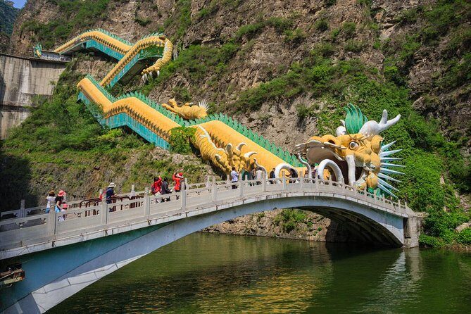 Private Transfer Service from Beijing to Longqingxia Ravine - Who Should Consider This Tour?