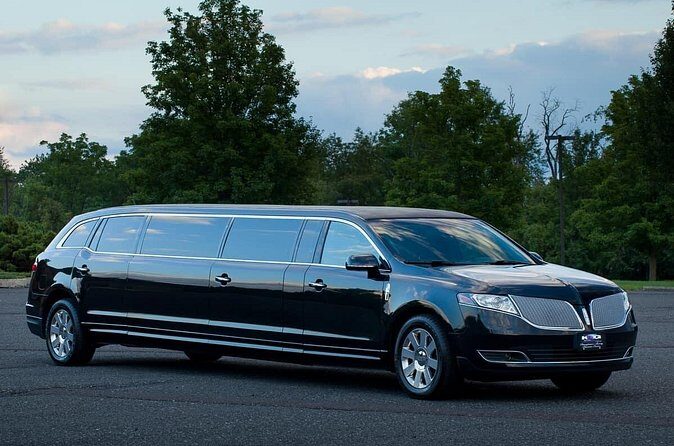 Private Transfer Theme Park Hotels to Orlando Airport by Bus/Limo - FAQ