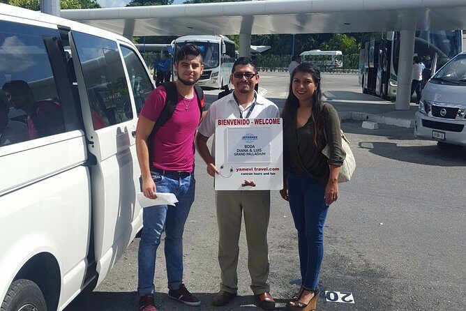 Private transfer to Cancun Airport from hotels in Cancun Area - What Makes This Transfer Stand Out?