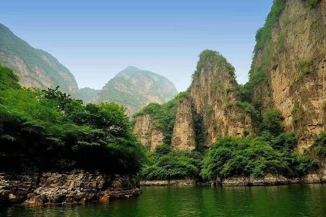 Private Transfer to Longqing Gorge and Guyaju Caves Excursion by English Driver - The Itinerary: What You’ll Actually Do