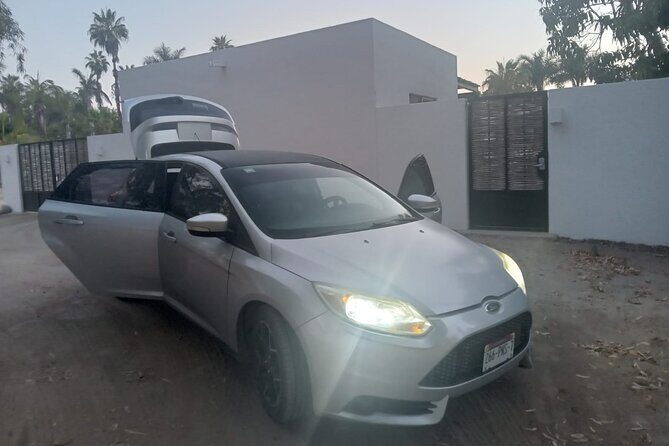 Private Transfer to Los Cabos Airport from Rancho San Lucas - Who Should Consider This Service?