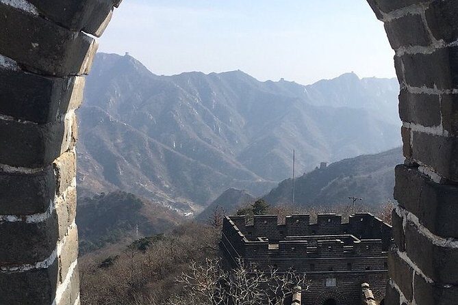 Private Transfer to Mutianyu Great Wall with professional driver - A Balanced View: Pros and Cons