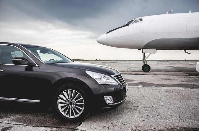 Private transfer To or Form Bethesda and Ronald Reagan Airport - The Experience in Detail