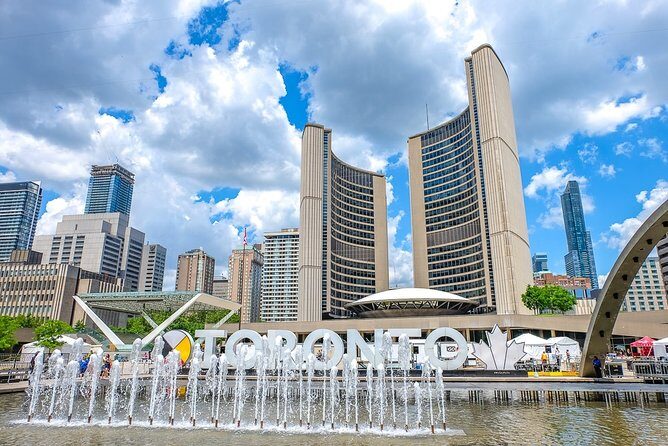Private Transfer: Toronto to Pearson Airport YYZ in Luxury SUV - An In-Depth Look at the Private Transfer Experience