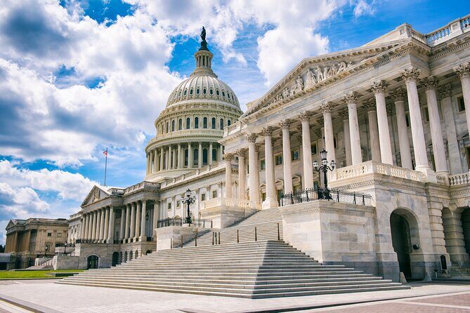 Private Transfer Washington Dulles Airport IAD to Washington DC - Who Should Consider This Service?