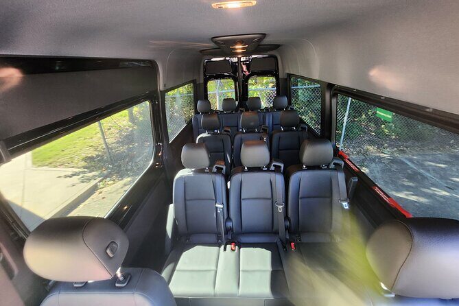 Private Transport Nashville to Jack Daniels Distillery 11pax - FAQ