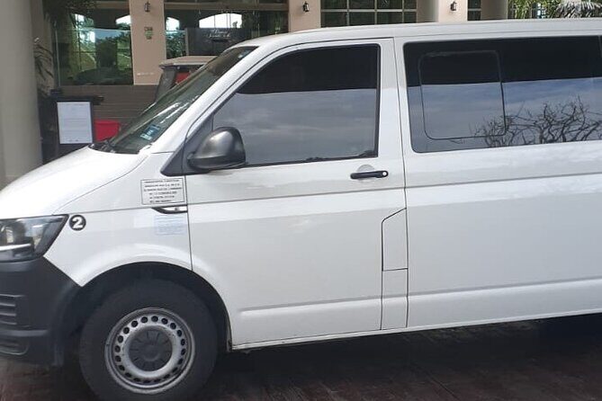 Private transportation from CUN Airport to Cancun Hotel Zone - Who Should Book This?