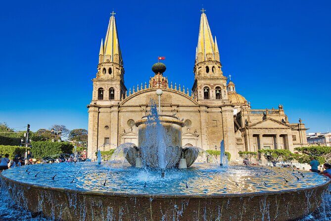 Private Transportation from Guadalajara to Puerto Vallarta - Key Points