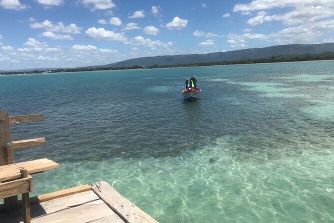 Private Transportation from Montego Bay to Appleton Estate & Pelican Bar - Authenticity and Local Flavor