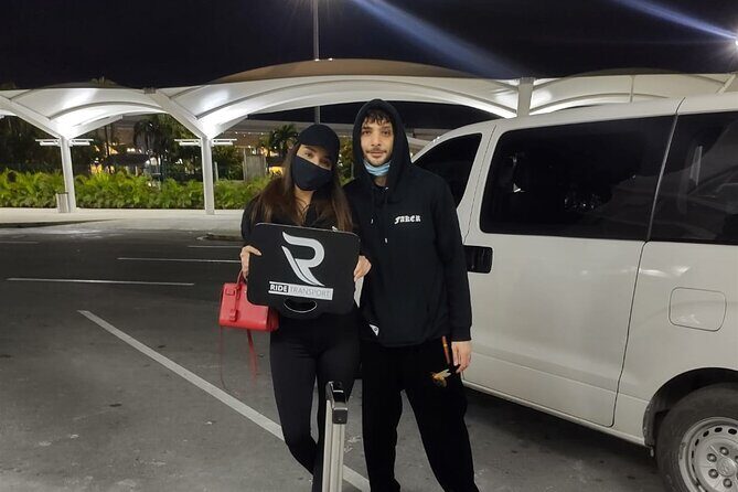 Private transportation one way Airport Cancun-Tulum Center - In The Sum Up