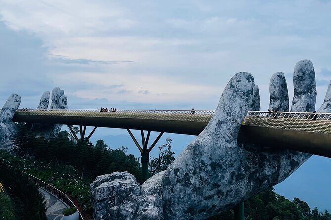Private Trip to the Golden Bridge & French Village - Key Points