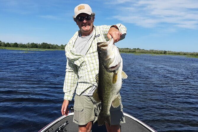 Private Trophy Bass Harris Chain of Lakes Fishing Charter - Key Points