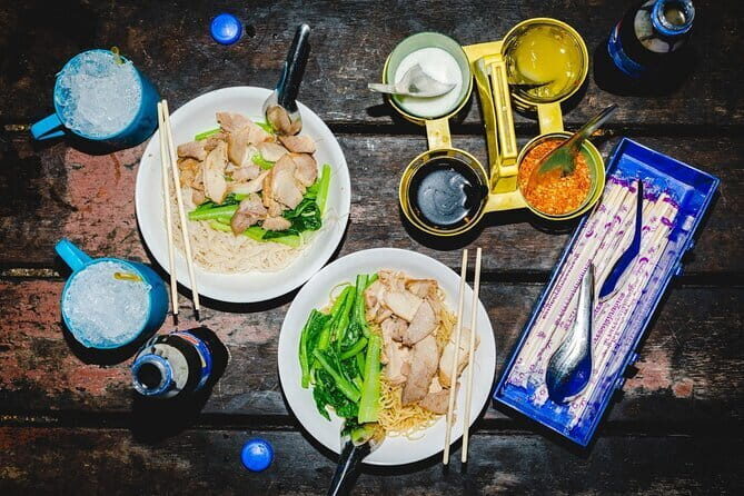 Private Tuktuk Food Tour - FAQ