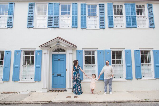 Private Vacation Photography Session with Local Photographer in Charleston - FAQs