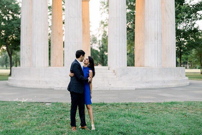 Private Vacation Photography Session with Photographer in Washington DC - Why Consider a Private Photo Shoot in Washington DC?