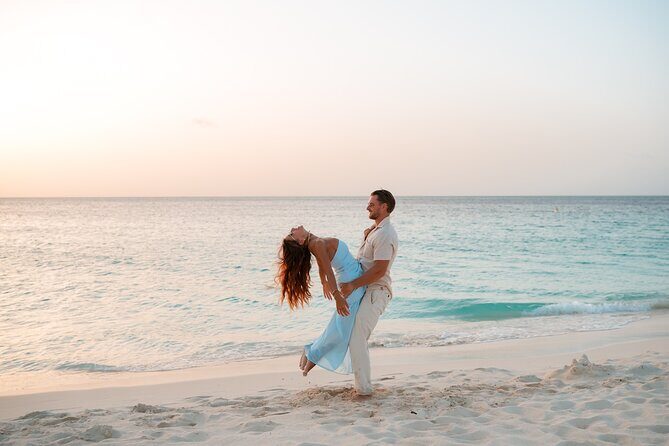 Private Vacation Photoshoot with Photographer in Aruba - What to Expect from the Aruba Photoshoot