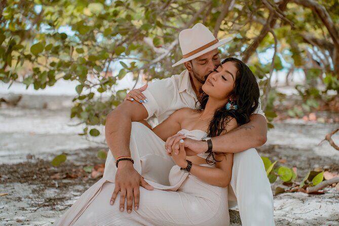 Private Vacation Photoshoot with Photographer in Aruba - The Photography Experience: From Start to Finish