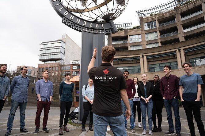 Private Vancouver City Highlights 2 Hour Walking Tour - A Closer Look at the Itinerary