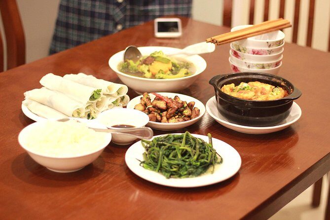 Private Vietnamese Cooking Class in Hanoi with a Local - Key Points