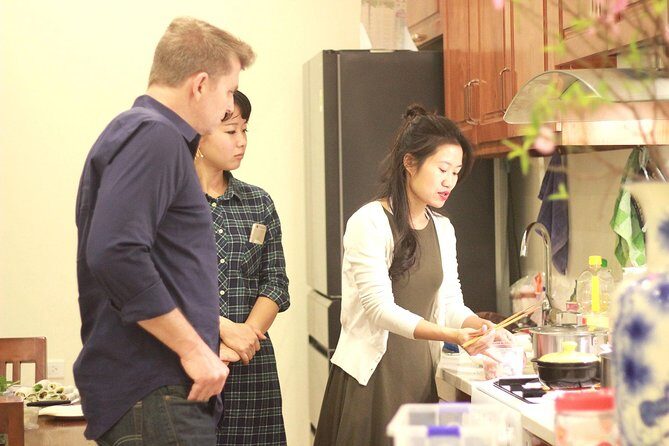 Private Vietnamese Cooking Class in Hanoi with a Local - Who Should Book This Experience?