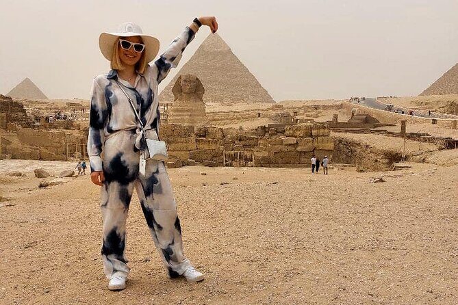 Private ViP all-inclusive Giza Pyramids,Sphinx,Inside Pyramid - An Unforgettable Giza Night Experience