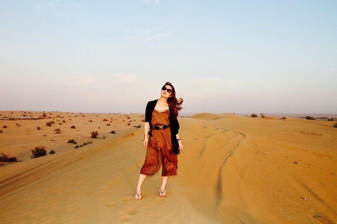 Private VIP Desert Safari with Barbecue Dinner 5 Star Camp - Key Points