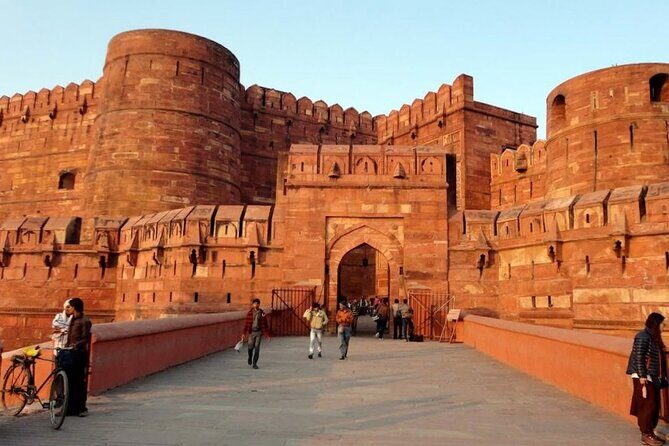 Private VIP Luxury Taj Mahal & Agra Fort tour All-Inclusive Delhi - What’s Included and What’s Not