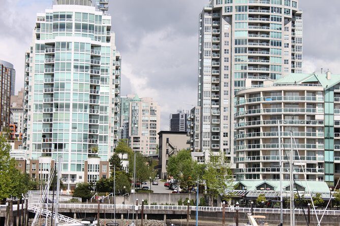 Private-VIP- Vancouver City Tour, SUV - The Sum Up