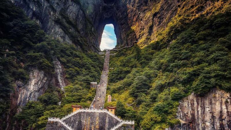 Private VIP Zhangjiajie Tianmen Mountain Day Tour - Who Will Enjoy This Tour?