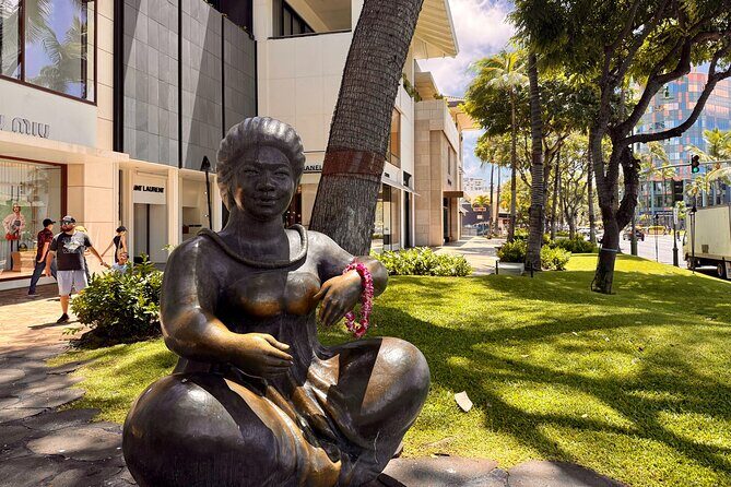 Private Walking Food Tour in Honolulu With Secret Food Tours - Authenticity and Guides