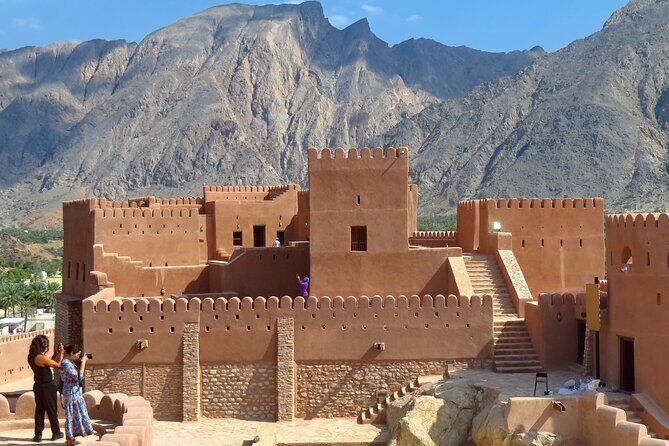 Private Walking Tour in Nakhal and Wakan Valley - Practical Details and What to Expect
