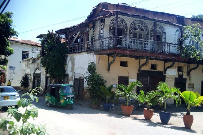 Private Walking Tour in Old Town - Introduction: A Walk Through Mombasa’s Old Town