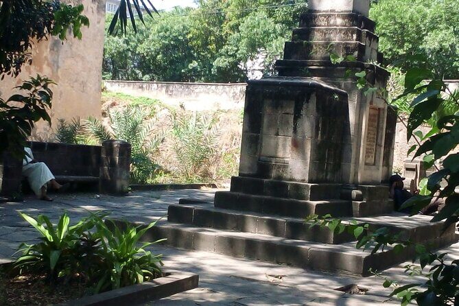 Private Walking Tour in Old Town - FAQ