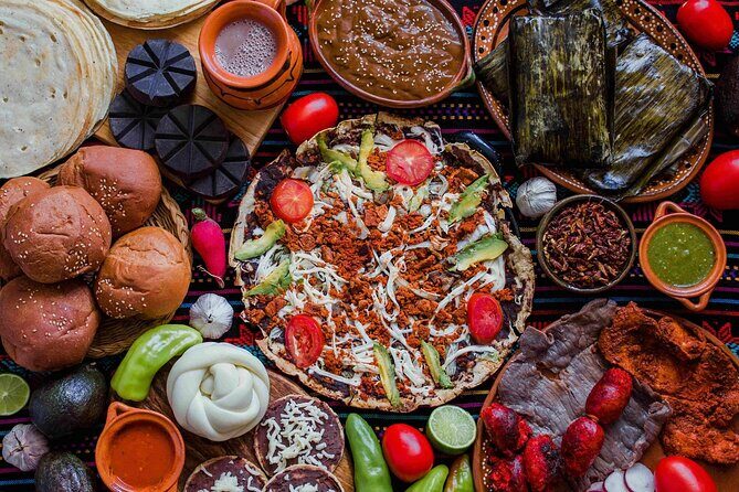 Private Walking Tour Oaxaca City with Street Food and Cathedrals - Who Should Consider This Tour?